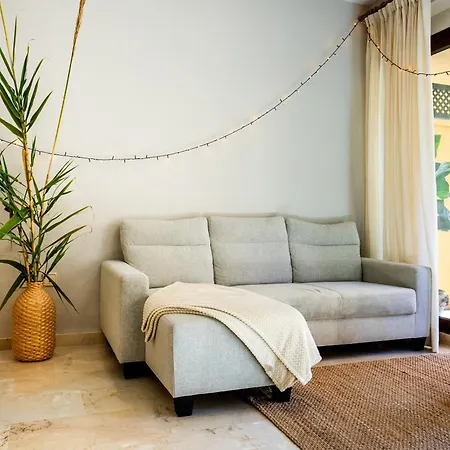 Casa Felizz אסטפונה